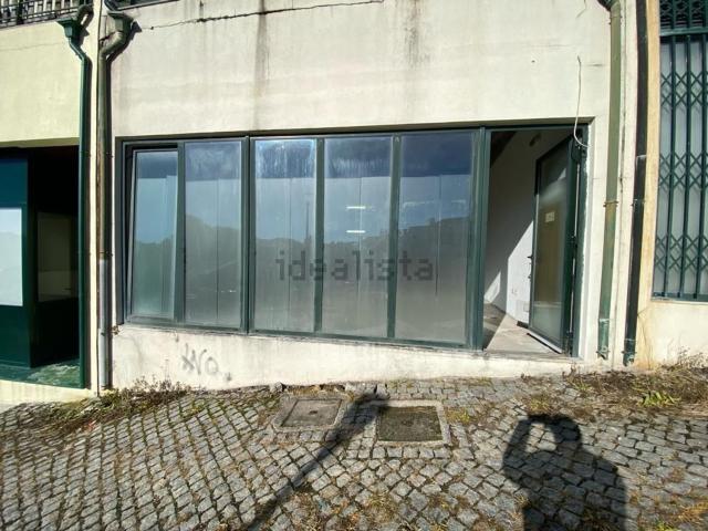 Loja venda em Valongo, Porto
