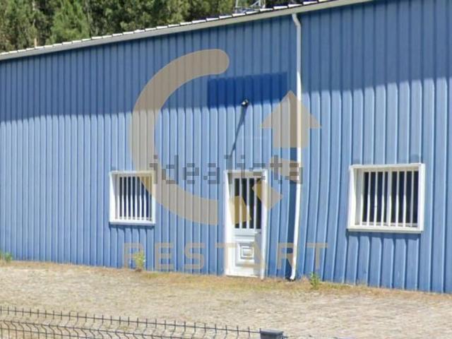 Armazém venda em Marecos, Porto