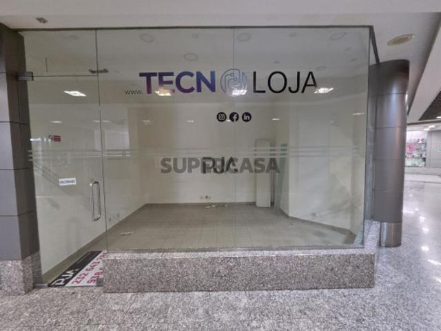 Armazém venda em Buarcos, Figueira da Foz