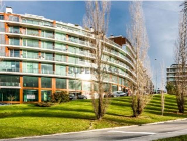 Armazém venda em Aveiro