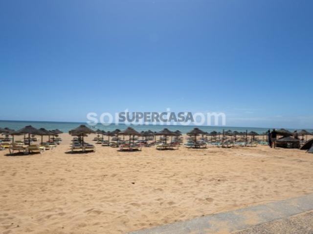 Armazém venda em Vilamoura, Loulé