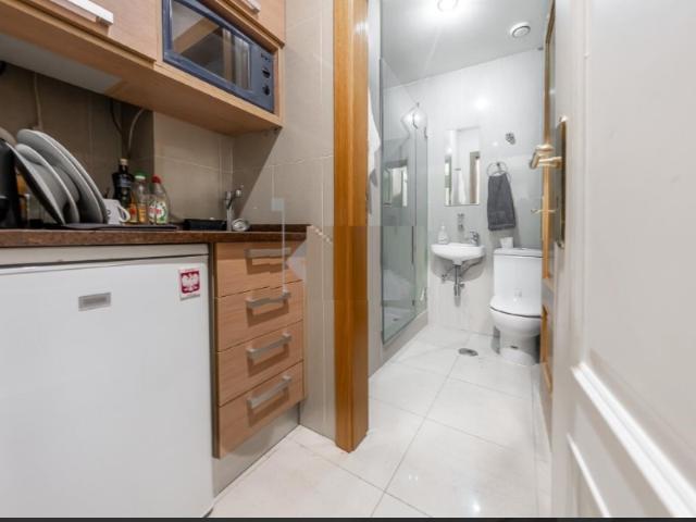 Loja venda em Bairro de São Miguel, Lisboa