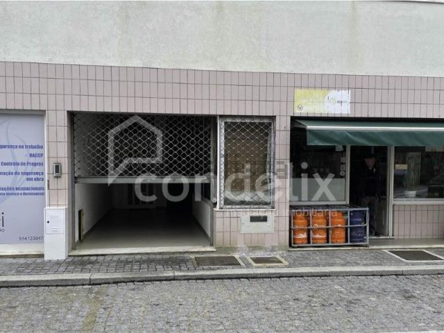 Loja venda em Felgueiras, Porto