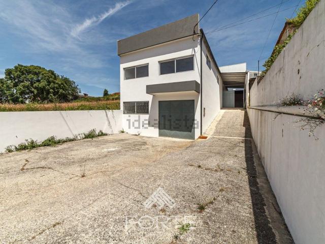 Armazém venda em Faria de Cima, Oliveira De Azeméis