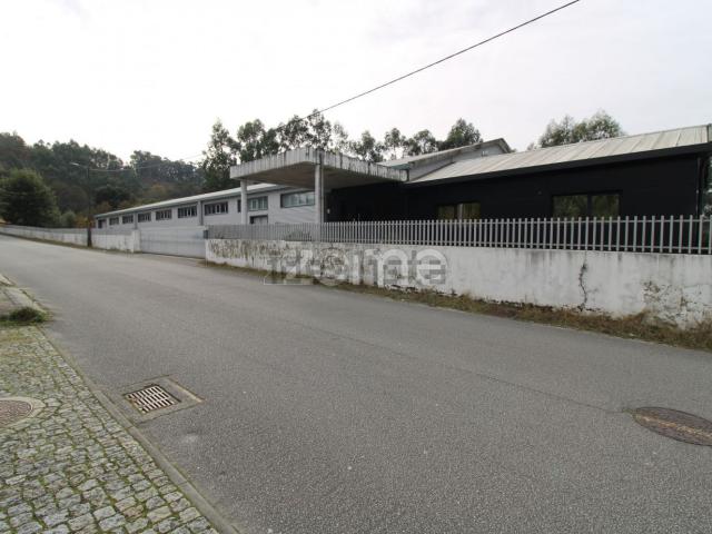 Armazém venda em Abação e Gémeos, Guimarães