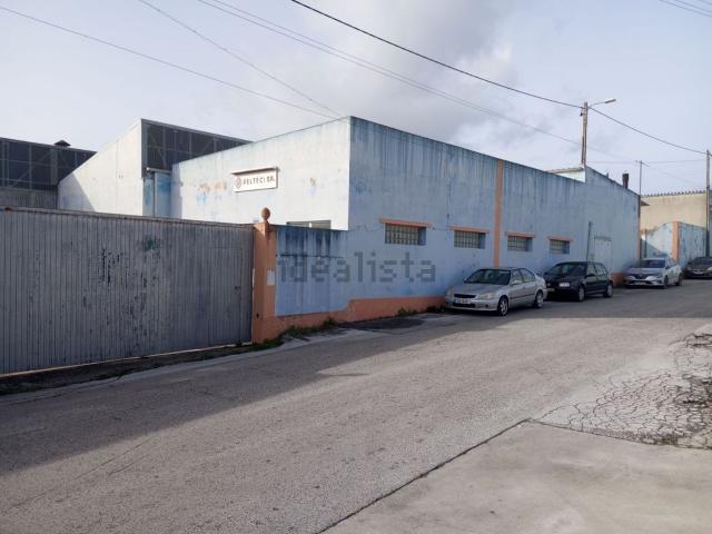Armazém venda em Alcanena, Santarém