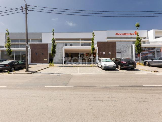 Armazém venda em Maia, Vila Nova Da Telha