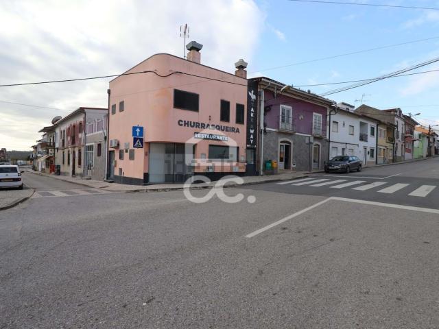 Ponto Comercial venda em Vila Nova De Anços