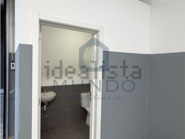 Armazém venda em Lage, Vila Nova de Famalicão