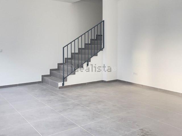 Armazém venda em Santo Tirso, Porto