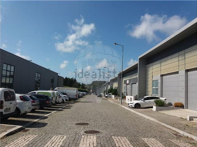 Armazém alugar em Vilar e Mosteiró, Vila Do Conde
