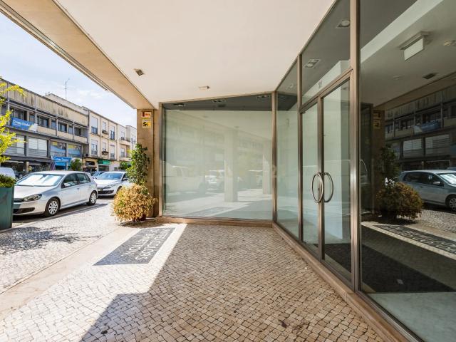 Loja alugar em Bairro dos Anjos, Leiria