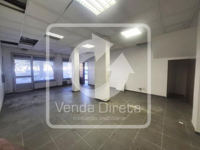 Loja venda em Quinta do Americano, Almada