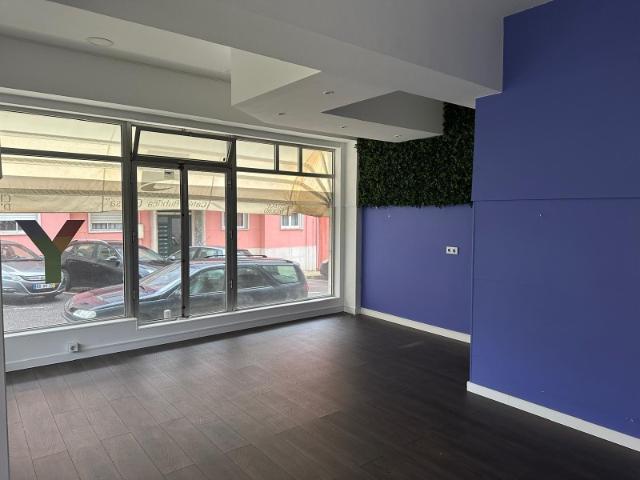 Loja alugar em Damaia, Amadora