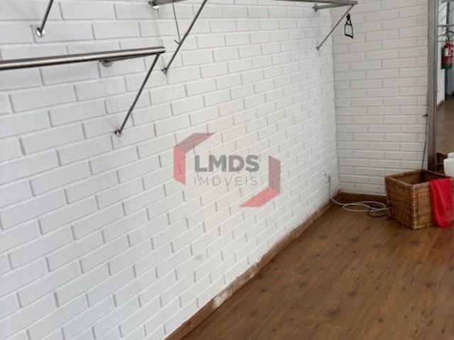 Loja alugar em Porto, Aldoar