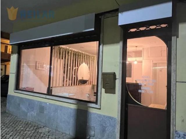 Loja venda em Vale de Arcena, Alverca Do Ribatejo