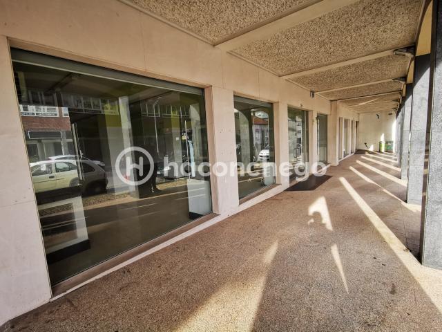 Ponto Comercial alugar em Barcelos, Arcozelo