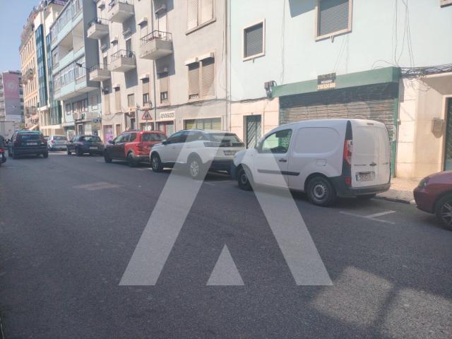 Loja alugar em Saldanha, Lisboa