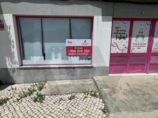 Loja alugar em Sassoeiros, Cascais