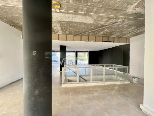 Loja venda em Quinta dos Álamos, Albufeira