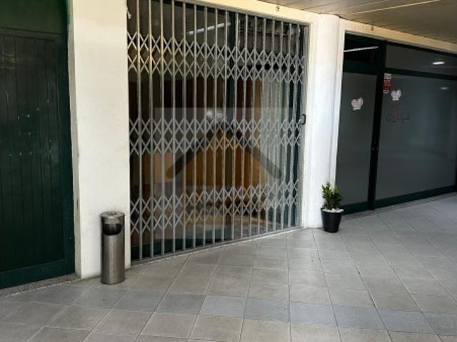 Ponto Comercial alugar em Paredes, Soutelo Ponto Comercial alugar em Paredes, Soutelo
