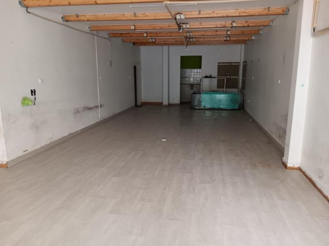 Ponto Comercial venda em Loures, Marzagão