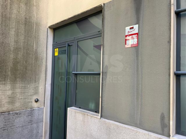 Loja venda em Urbanização do Conventinho, Santiago Dos Velhos