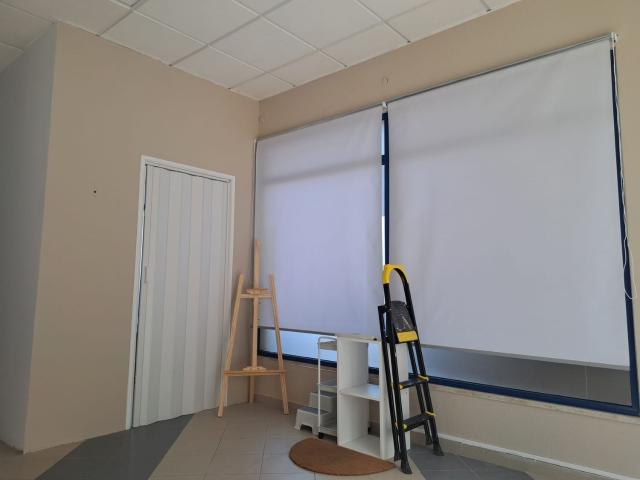 Ponto Comercial alugar em Montijo, Bairro da Calçada