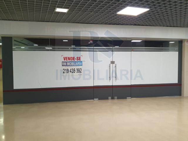 Loja venda em Santiago Dos Velhos, Lisboa