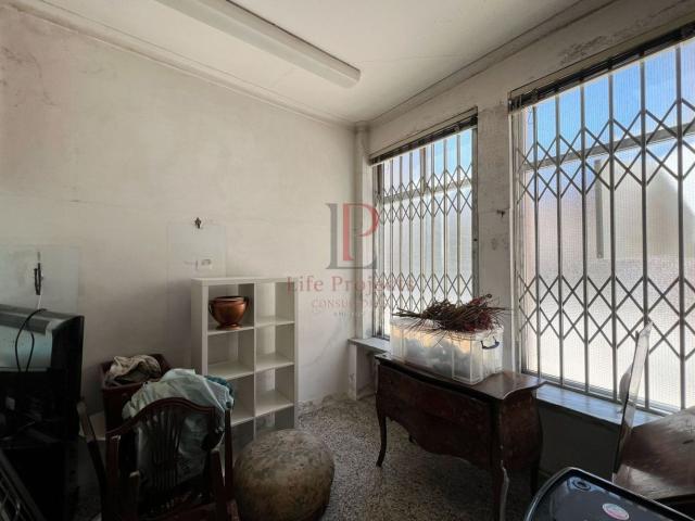 Loja alugar em Moinhos da Funcheira, Amadora