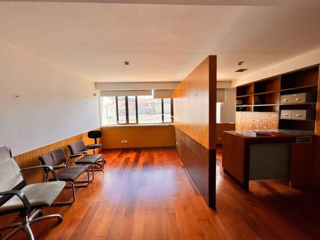 Ponto Comercial alugar em Guimarães