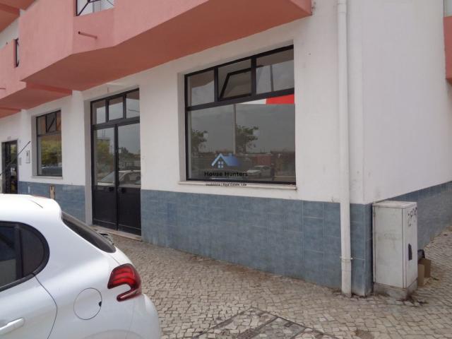 Loja venda em Belmonte Cima, Olhão