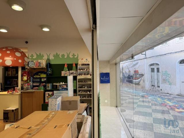 Loja alugar em Bom Retiro, Portimão