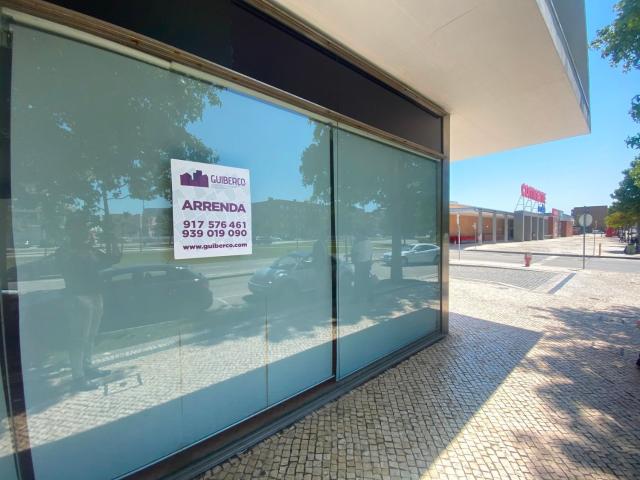 Ponto Comercial alugar em Póvoa De Varzim, Beiriz