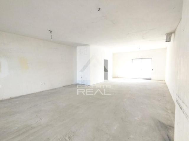 Ponto Comercial alugar em Paredes Ponto Comercial alugar em Paredes