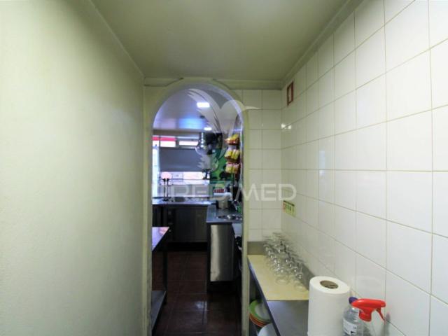 Ponto Comercial alugar em Gondomar, Oliveiras