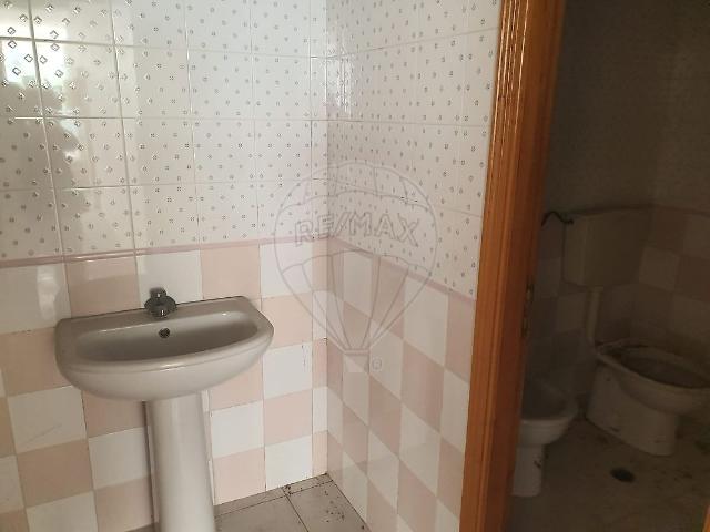 Ponto Comercial venda em Alenquer, Paredes