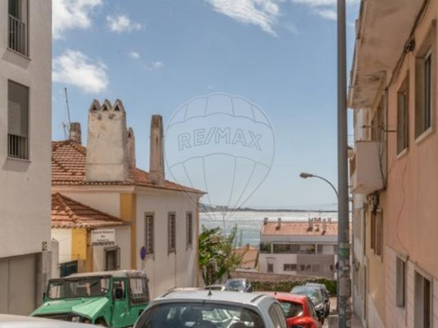 Loja alugar em Bairro Clemente Vicente, Oeiras