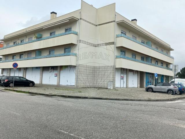 Loja venda em Campo, Viseu