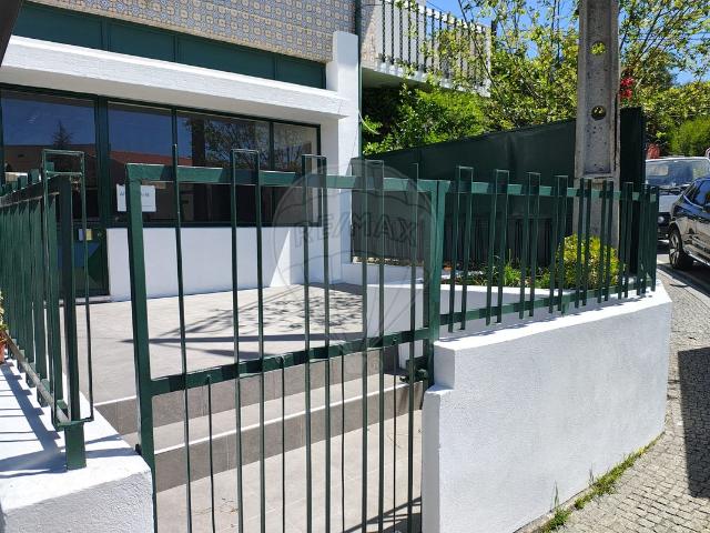 Ponto Comercial alugar em Maia, Gueifães
