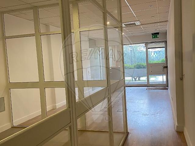 Loja alugar em Estrela, Lisboa