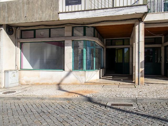 Loja venda em Ramalhais, Lousã