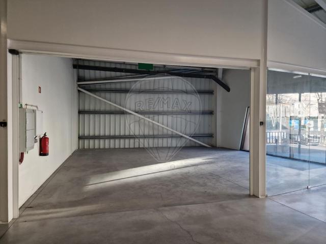 Ponto Comercial alugar em Felgueiras
