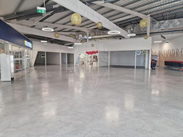 Ponto Comercial alugar em Felgueiras
