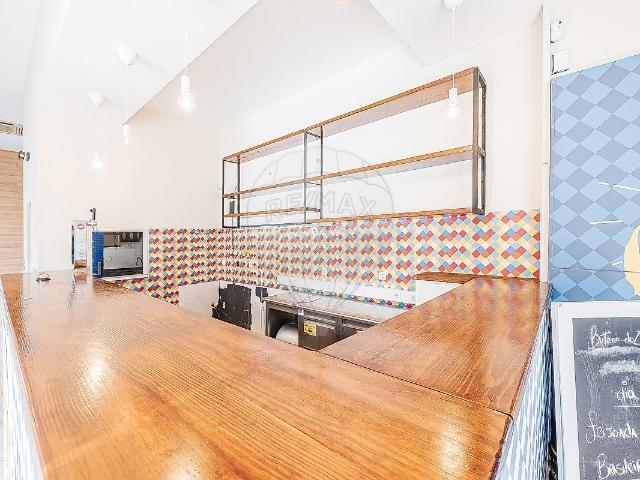 Loja alugar em Urbanização Vila Chã, Amadora