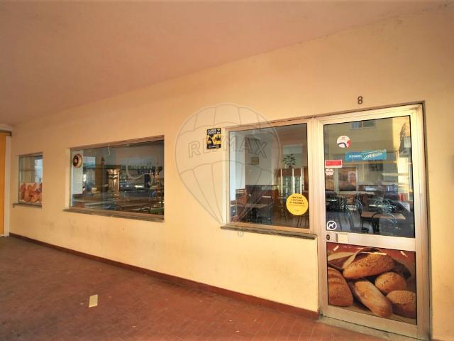 Ponto Comercial alugar em Oliveira Do Hospital