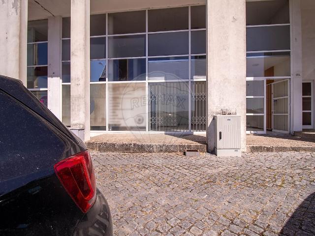 Ponto Comercial alugar em Penafiel, Santiago de Subarrifana Ponto Comercial alugar em Penafiel, Santiago de Subarrifana