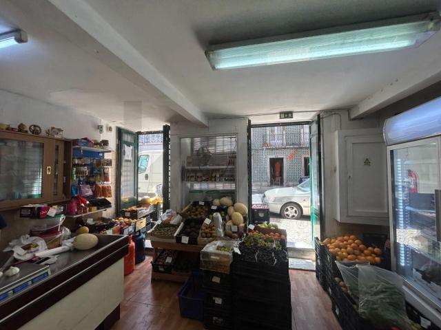 Loja venda em Estrela, Lisboa
