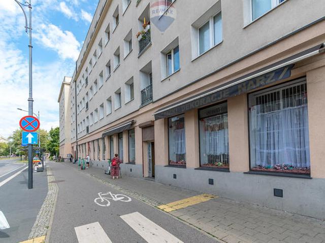Biuro na sprzedaż w Łódź, Łódzkie