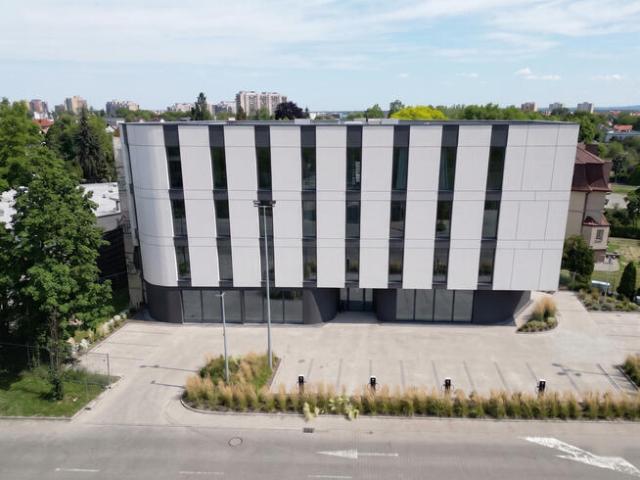 Biuro na sprzedaż w Opole, Opolskie